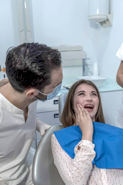 Best Emergency Tooth Extraction in Kingstowne, VA